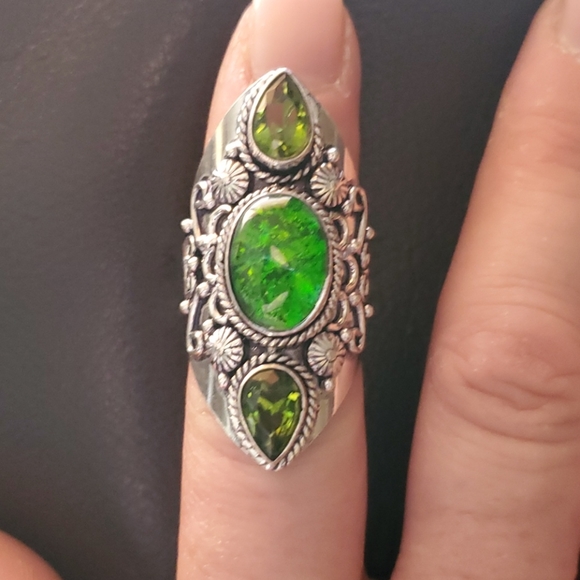 New Triplet Opal & Peridot 925 Silver Statement Ring. - Picture 8 of 12